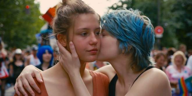 xBlue Is The Warmest Color Main Reviwe 660x330.jpg.pagespeed.ic .XaCg cnHo5 3