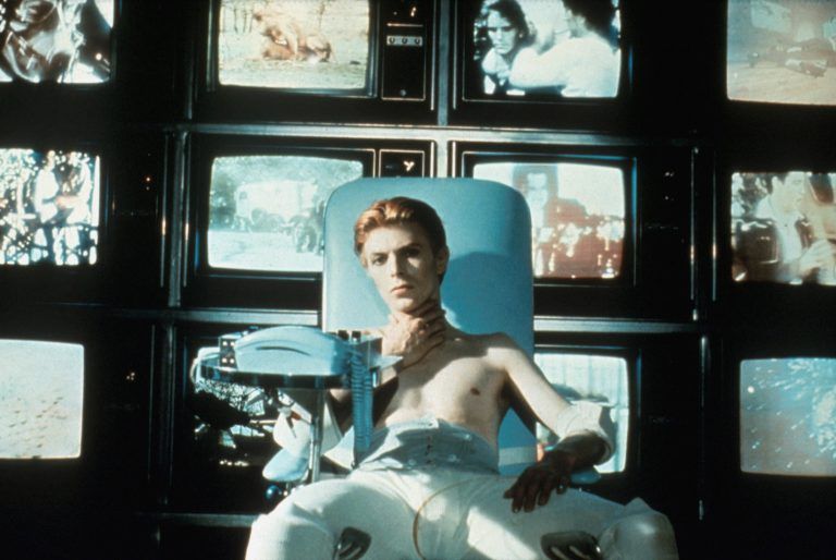 BOWIE1 the man who fell to earth still 2 image courtesy of rialto pictures 29