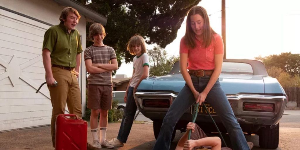 Licorice Pizza Alana Haim 4