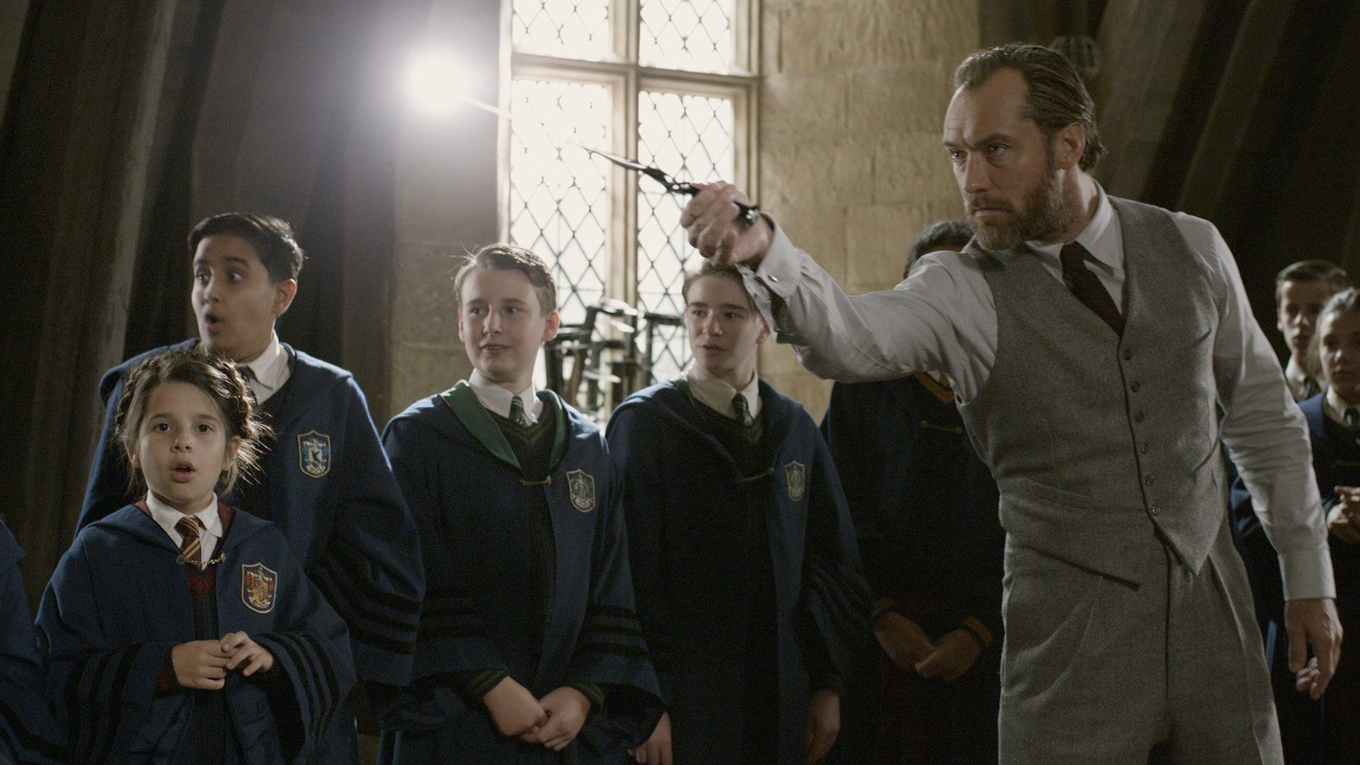 beasts 09 gq 13nov18 b 35