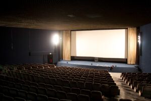 sala-de-cinema-charlot-brasilia-porto-2
