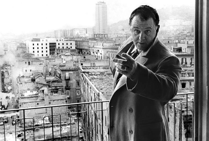 "As Mãos Sobre a Cidade" (1963), de Francesco Rosi, protagonizado por Rod Steiger.