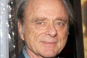 Harris Yulin