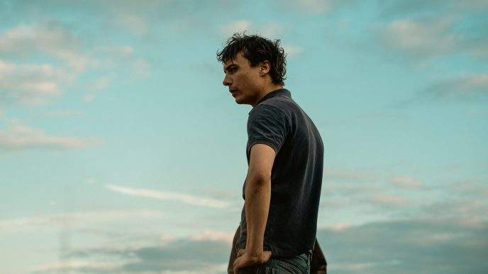 "Urchin - Pelas Ruas de Londres", de Harris Dickinson