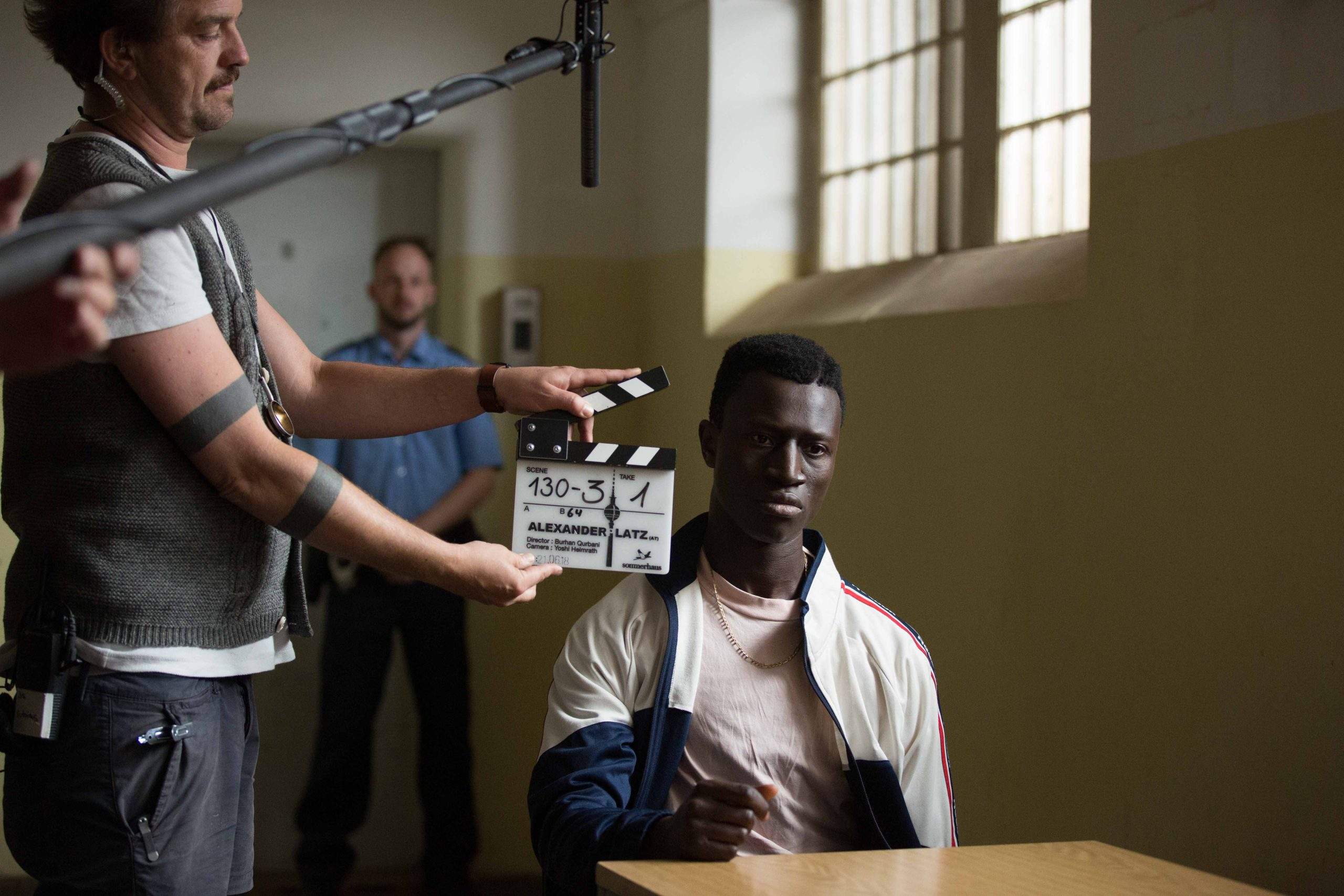 Welket Bungué no set de "Berlin Alexanderplatz"