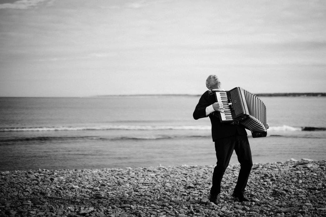 "The Sea", Douglas Rosenberg Teatro do Bairro