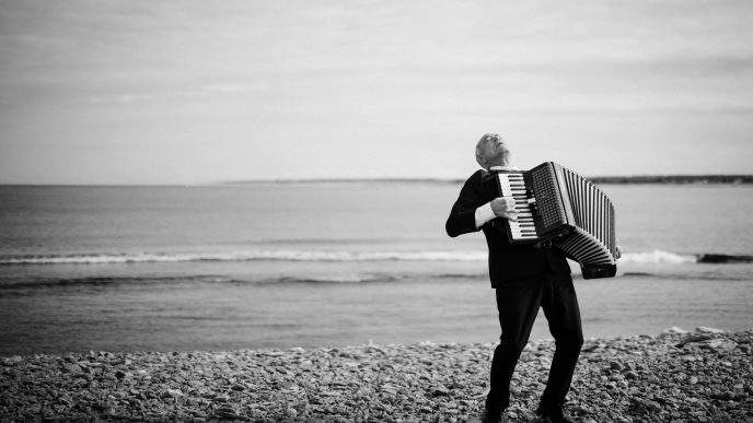 "The Sea", Douglas Rosenberg Teatro do Bairro